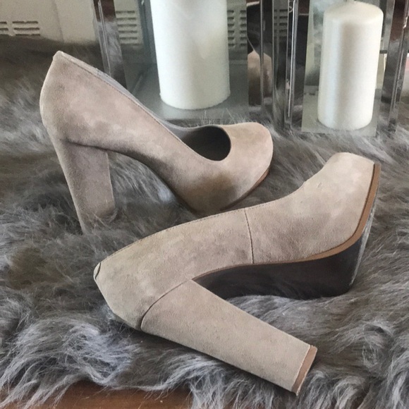 Steve Madden Heels - Picture 2 of 3